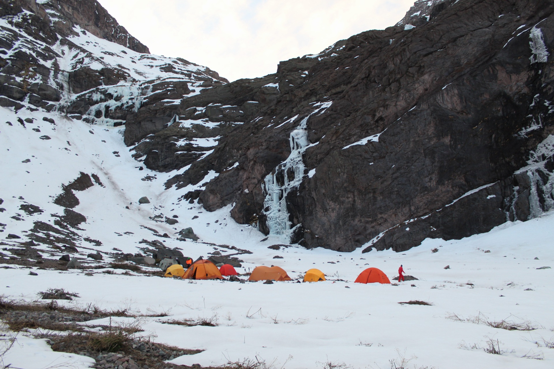 Campamento invernal Cajón el Peñón 